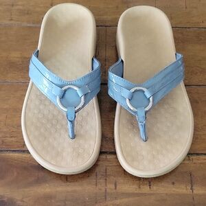 Vionic Thong Sandals Flipflops Blue Size 6
